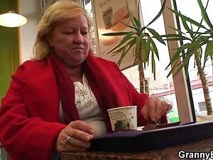 یک مرد دلخور فیلم سگ ...