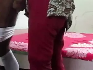 شخص سخت منفجر, ستاره ...